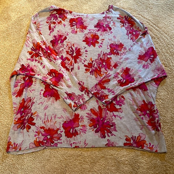 Sejour Batwing Oversized Slouchy Floral Sweater Gray Pink Size 2X - Picture 11 of 11